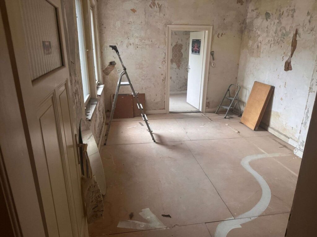 Schlafzimmer vor Sanierung