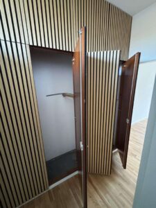 Eingangsbereich - Schrank